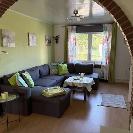 Golfhues-Simone-Eg-Appartement-Mit-Grossem-Garten Апартаменты