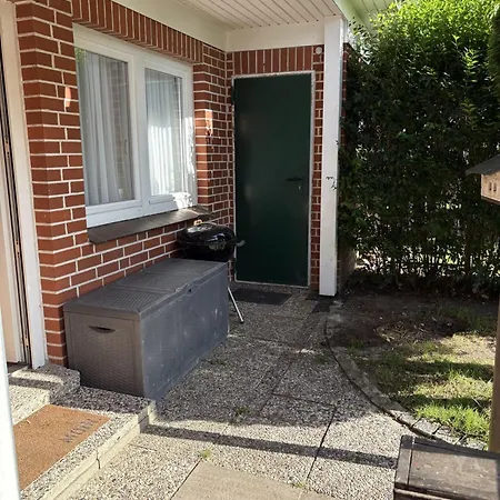 Golfhues-Simone-Eg-Appartement-Mit-Grossem-Garten